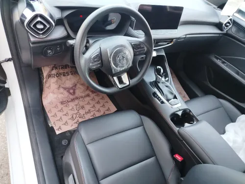 MG MG5 2026 MG5 Luxury Edition