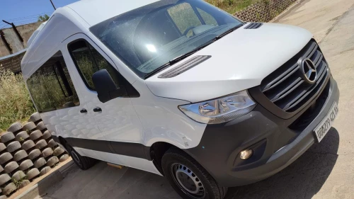 Mercedes SPRINTER 2021