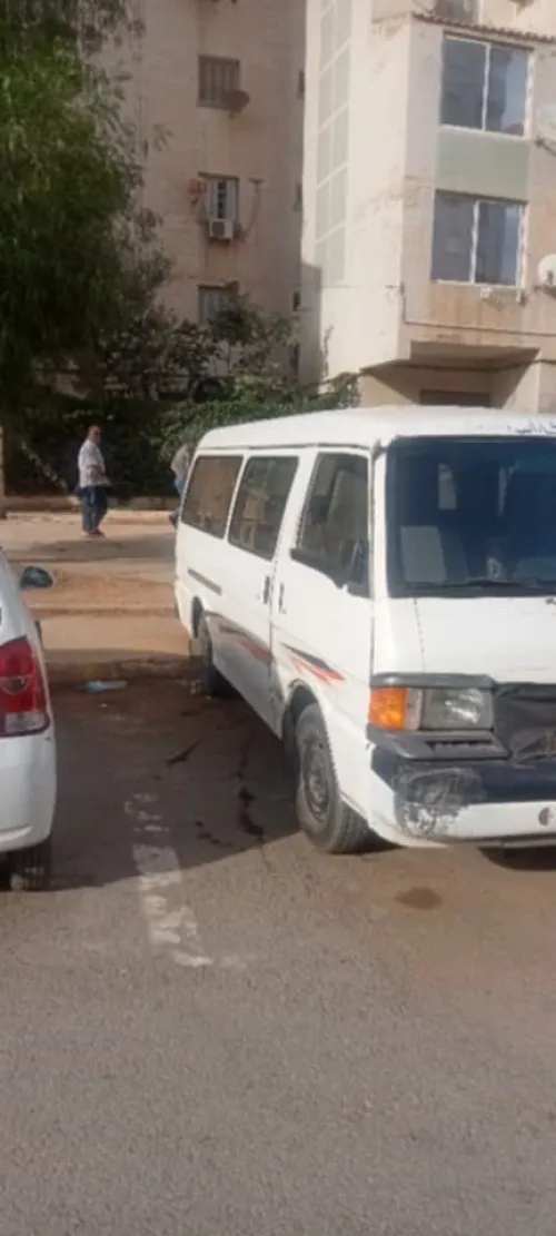 Mazda Mini bus 2000