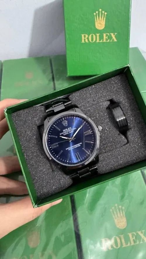 Montre rolex pour homme avec sa boîte + خاتم مجاني 