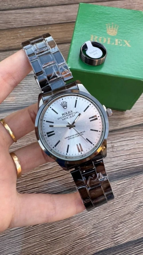 Montre rolex pour homme avec sa boîte + خاتم مجاني 