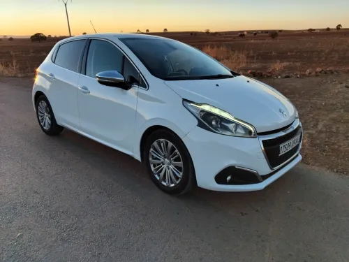 Peugeot 208 2019 Access Facelift