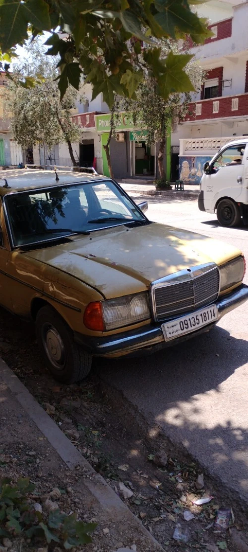 Mercedes 123 300d 1981 