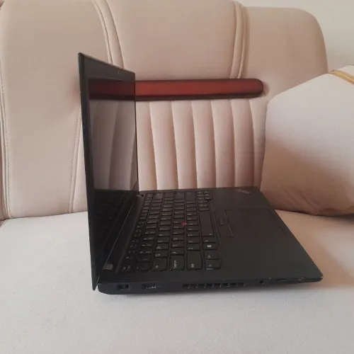 Laptop lenovo tactile i5 / 20GB RAM / SSD 256GB