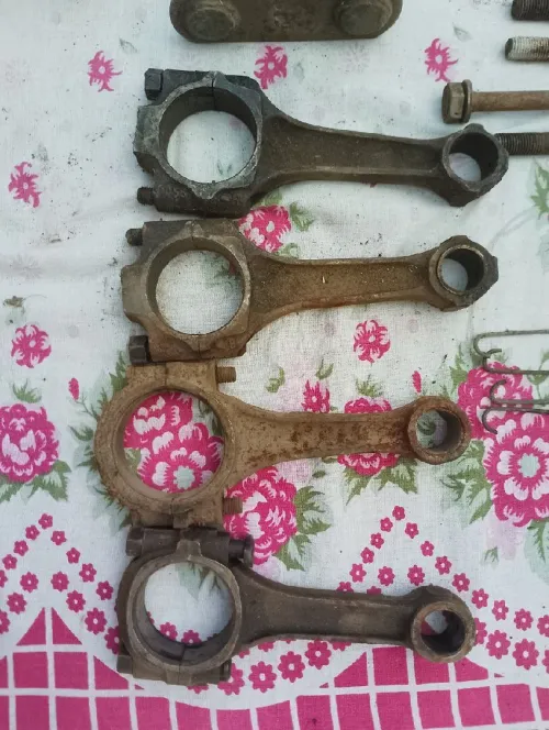 Groupe de pièces véhicule 