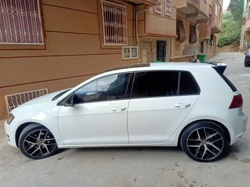 Volkswagen Golf 7 2014 Trendline +