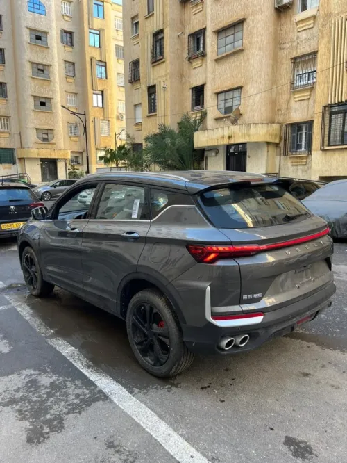 Geely Coolray 2025 