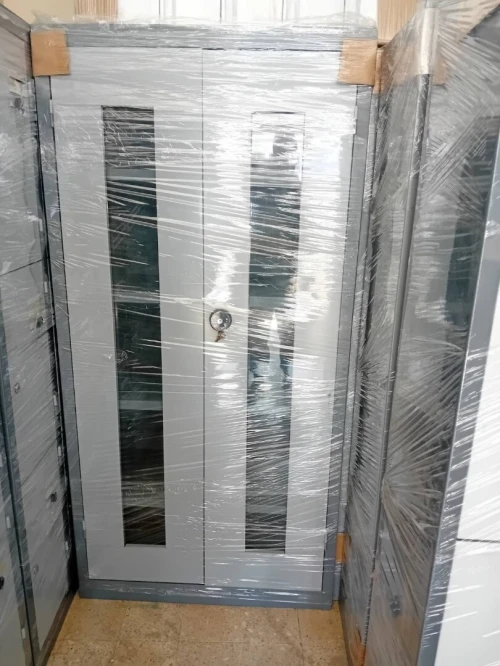 Vestiaire métallique Scolaire / Armoire métallique / Classeur métallique C4 / Rayonnage / Etagère
