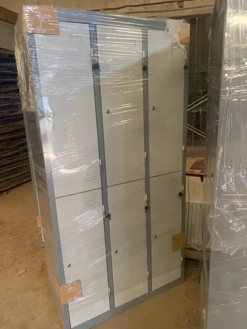 Vestiaire métallique Scolaire / Armoire métallique / Classeur métallique C4 / Rayonnage / Etagère