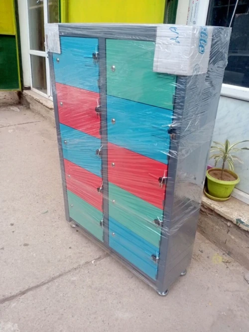 Casier pour écolier / Casier Scolaire / Casier enfant / Vestiaire métallique / Armoire métallique