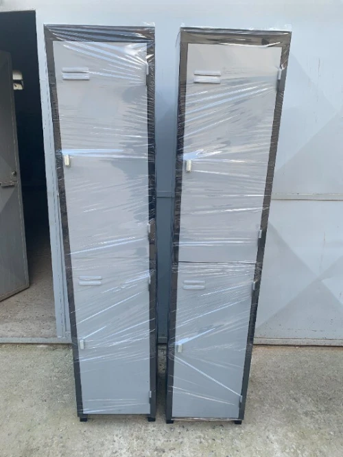 Vestiaire métallique Scolaire / Armoire métallique / Classeur métallique C4 / Rayonnage / Etagère