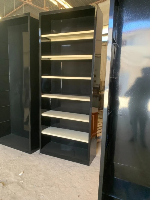Vestiaire métallique Scolaire / Armoire métallique / Classeur métallique C4 / Rayonnage / Etagère
