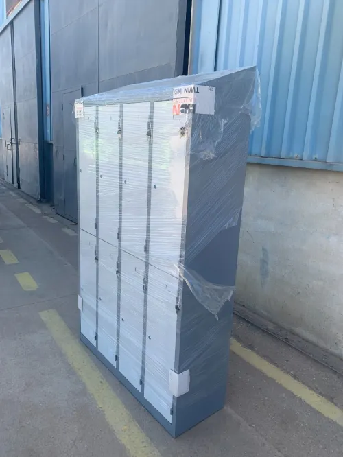 Vestiaire métallique Scolaire / Armoire métallique / Classeur métallique C4 / Rayonnage / Etagère