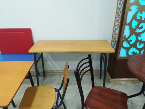 Table Scolaire, Table Réfectoire, Chaise Scolaire, Bureau, Table restaurant, Rayonnage, Étagère