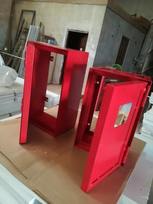 Peinture époxy électrostatique au four 