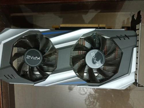 Carte graphique KFA2 GTX 1060 6GB TRÈS BON ÉTAT