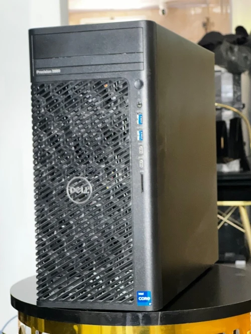 Dell Precision 3680 Workstation  Intel i7 14700K 64GB DDR5 Alimentation 1000W