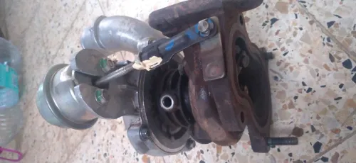 Turbo trafic 1.9 dci 100 ch