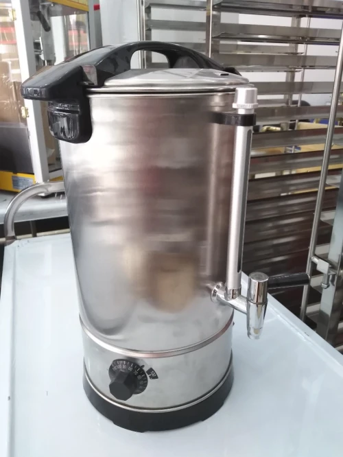 Marmite isotherme norvégienne  soupière bac gastro