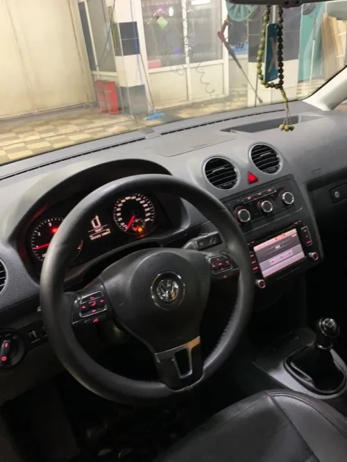 Volkswagen Caddy 2015 Cup