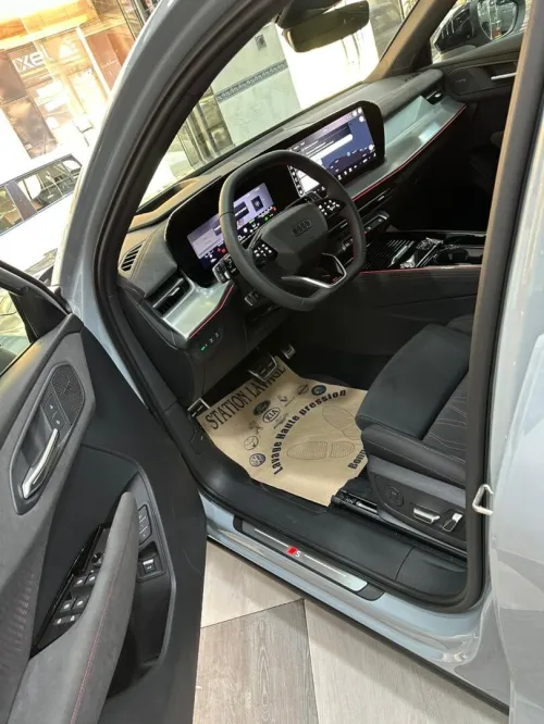 Audi Q3 2026 SLIN