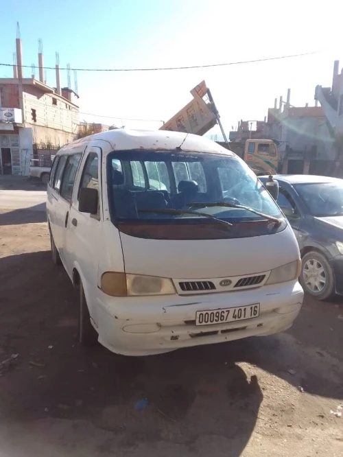Kia Pregio 2001