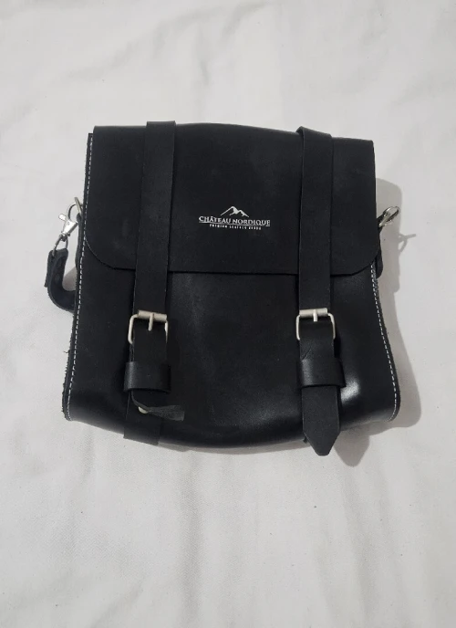 SACOCHE EN VERITABLE CUIR
