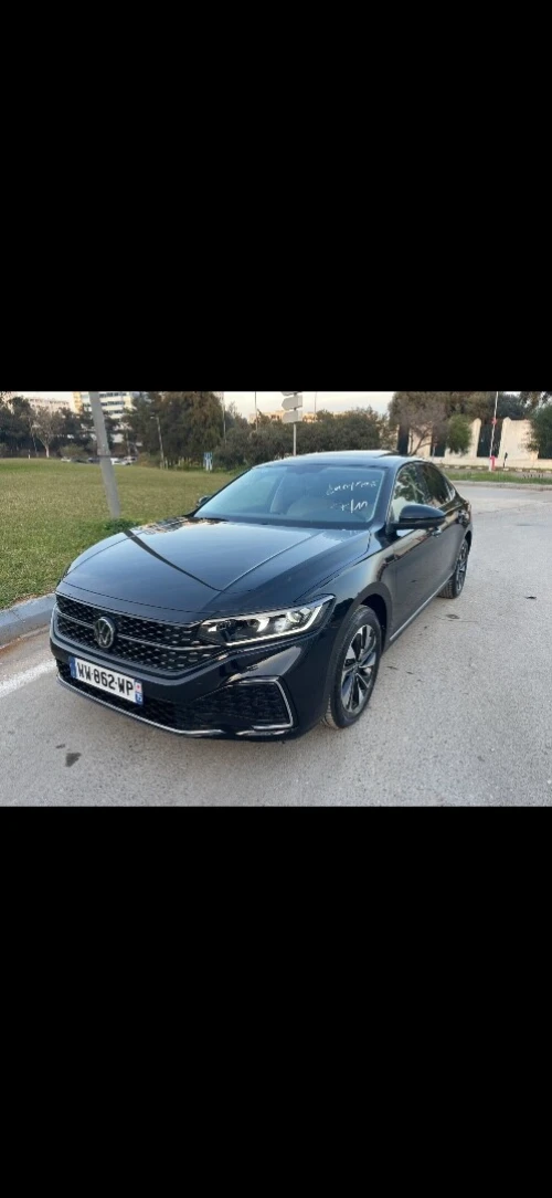 Volkswagen Passat 2025 Pro