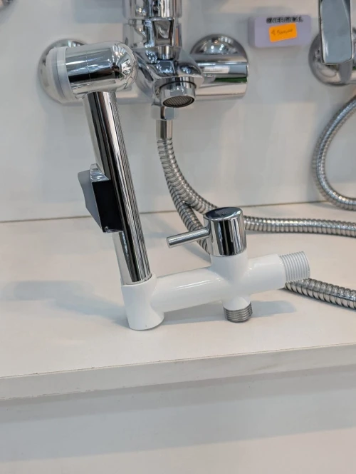 robinet ablution pour toilette