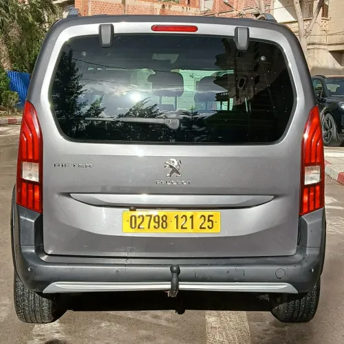 Peugeot Partner 2021 Riftre