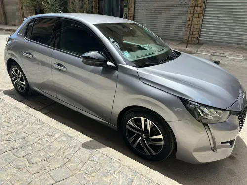 Peugeot 208 2023 Allure Pack