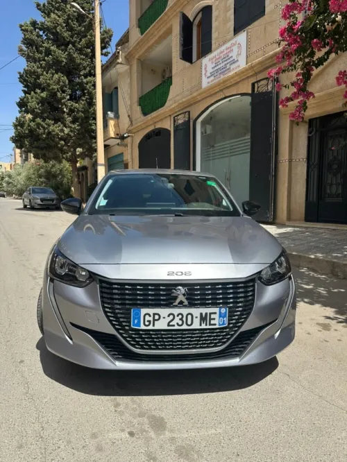 Peugeot 208 2023 Allure Pack