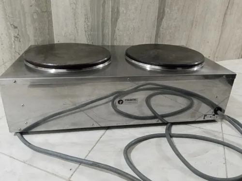 Crêperie (machine à crêpes)