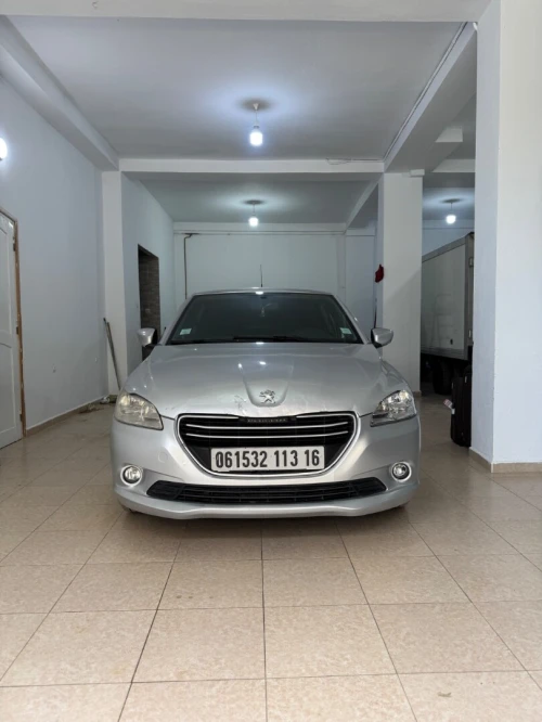Peugeot 301 2013 Aller