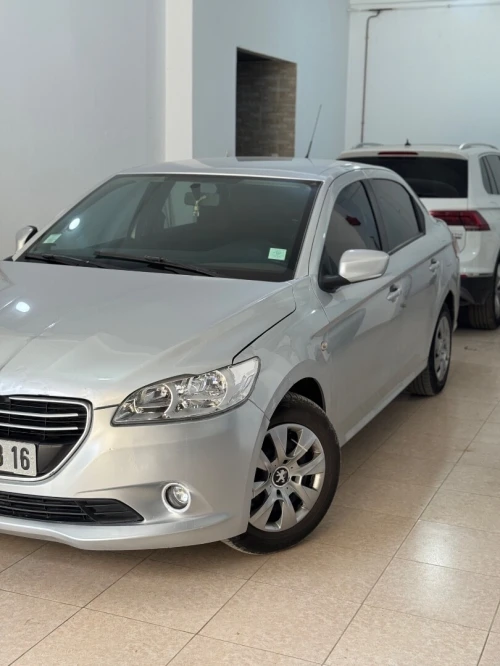 Peugeot 301 2013 Active