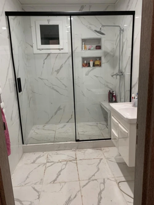 Cabine de douche 