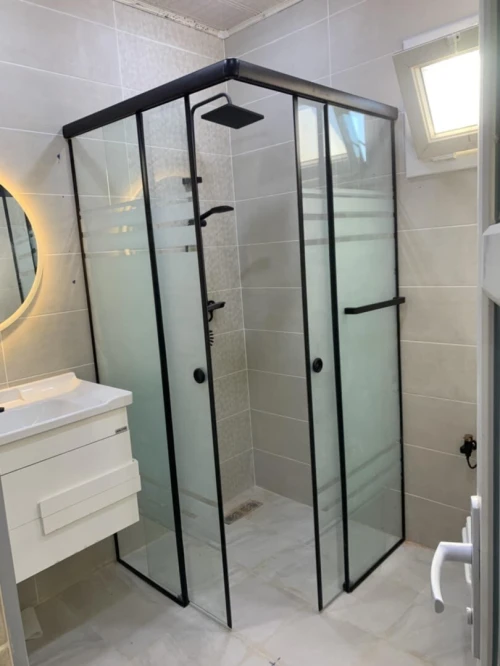 Cabine de douche 