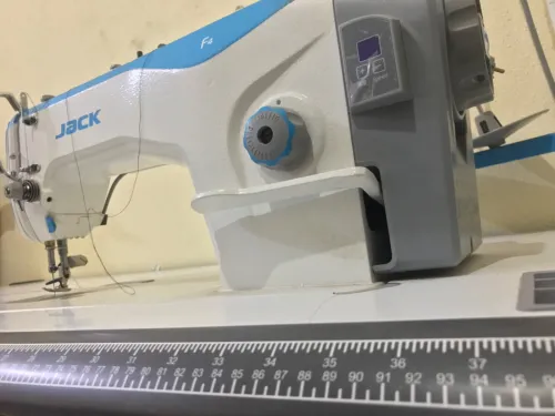 Machine Jack F4