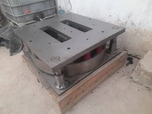 Presse hydrolique 300 tonne