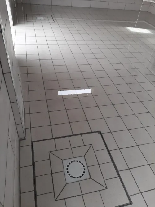 Carrelage anti-acide industriel 