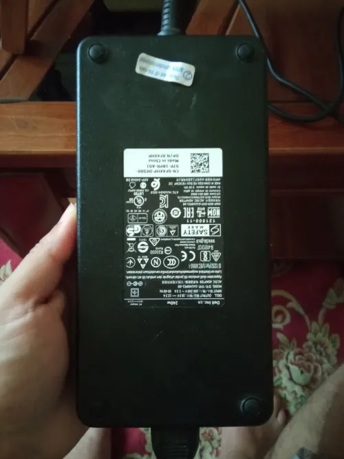 Alienware M15 R2 i9 9th Rtx 2080 2 Tira SSD 
