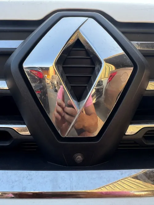 Renault GCC 2025 LE
