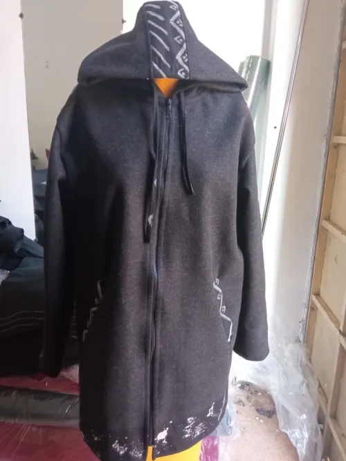 ورشة خياطة 
