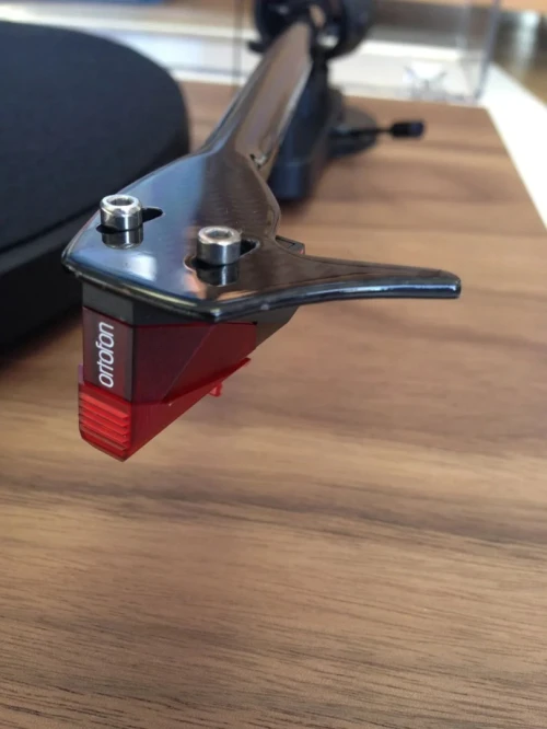 PRO-JECT X KLIPSCH HERITAGE DEBUT CARBON (DC) NOYER + Ortofon 2M Blue + PRO-JECT TUBE BOX S Préampli