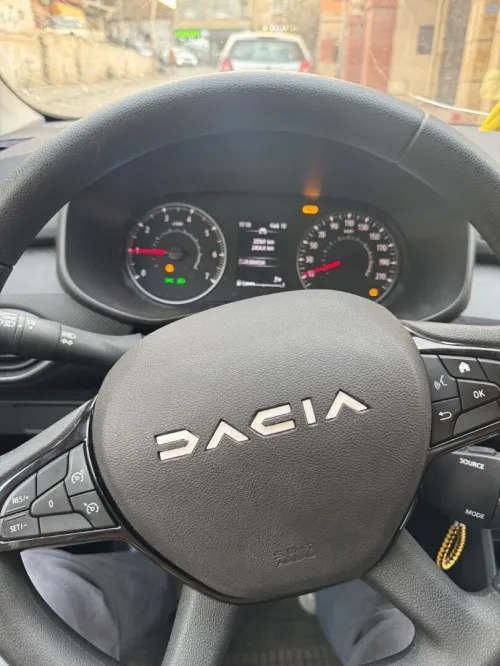 Dacia Sandero 2023 Essential