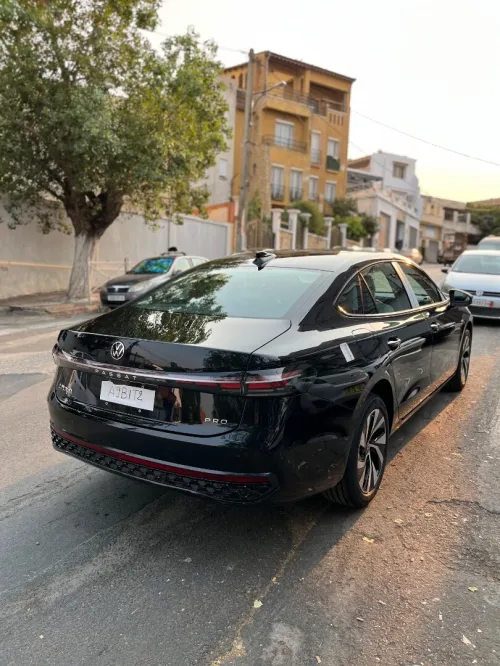 Volkswagen Passat 2025 Pro