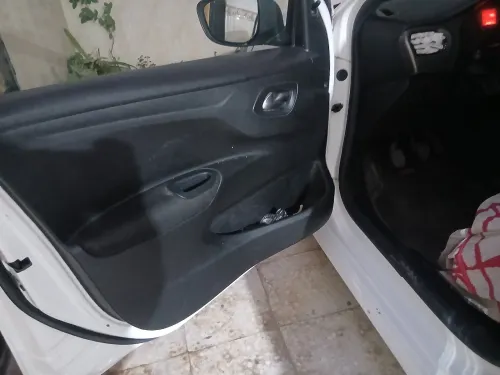 Peugeot 301 2014 