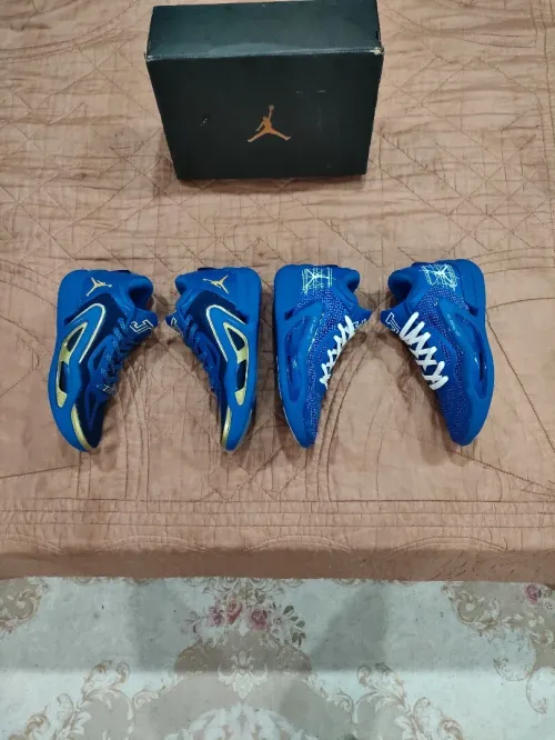 Des baskets nba air Jordan Tatum originals 