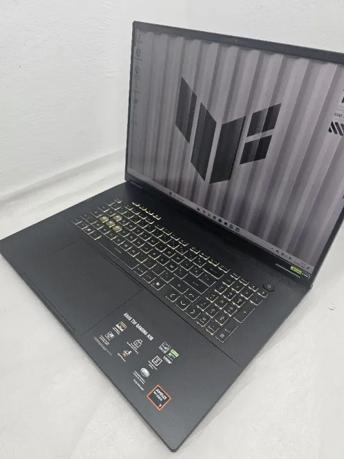 ASUS TUF Gaming A18 Ryzen 7 260 (8-Core 3.8 GHz / 5.1 GHz Turbo - 16 Threads