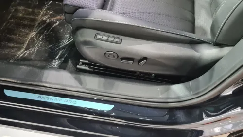 Volkswagen Passat 2025 Pro